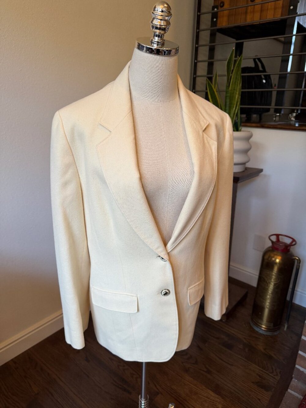 Vintage 1960s–70s Pendleton 100% Virgin Wool Women's Cream Ivory Blazer sz 14